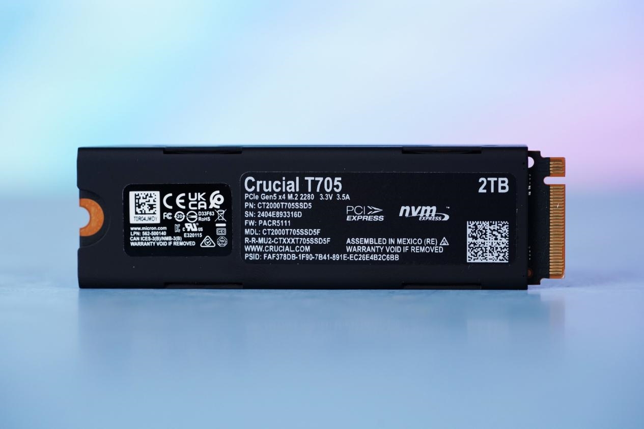 狂飙14500MB/s 英睿达T705 PCIe 5.0 SSD图赏 (https://www.qianyan.tech/) IC硬件 第3张