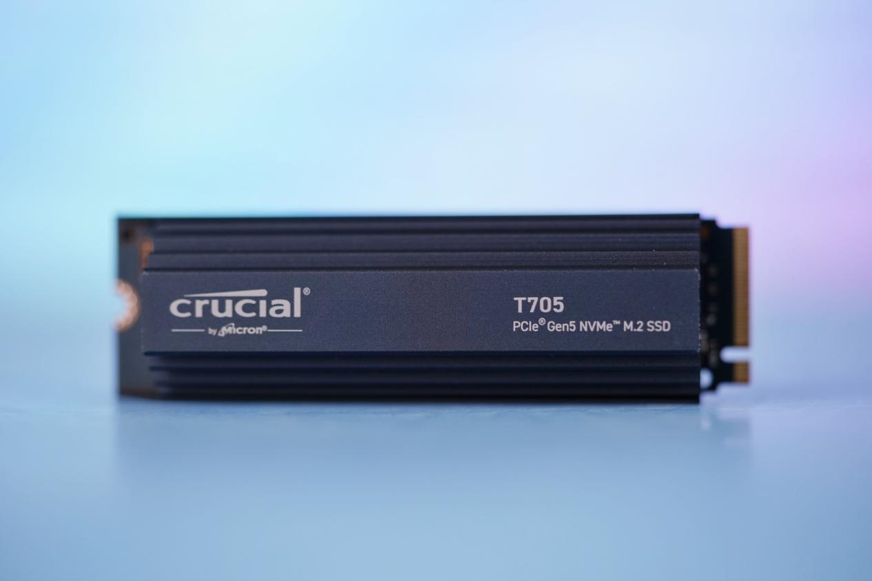 狂飙14500MB/s 英睿达T705 PCIe 5.0 SSD图赏 (https://www.qianyan.tech/) IC硬件 第1张