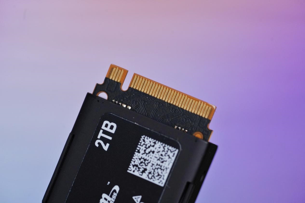 狂飙14500MB/s 英睿达T705 PCIe 5.0 SSD图赏 (https://www.qianyan.tech/) IC硬件 第6张